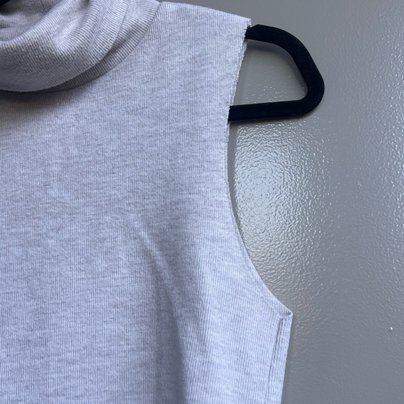 Zara Grey Sleeveless Turtleneck Knit Top Minimalist Summer Office Chic Size S - Picture 11 of 13